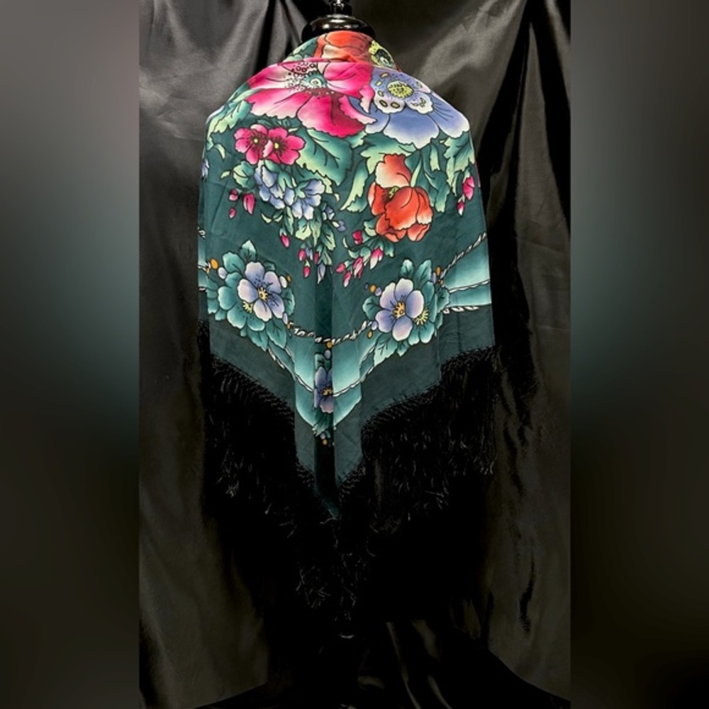 Floral Shawl with fringe